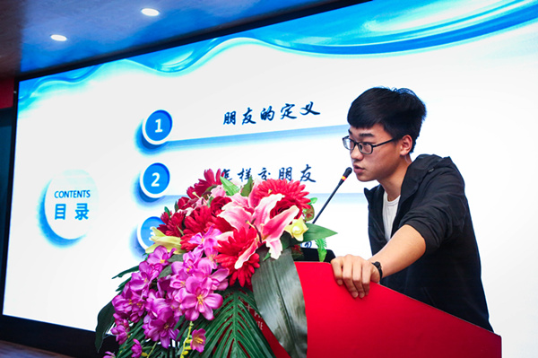 “家?；?dòng)，攜手共進(jìn)”——2019級(jí)新生基礎(chǔ)階段課程結(jié)課答辯圓滿結(jié)束