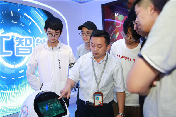 2019年智能行業(yè)的前景好么？