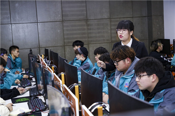 2020年男生學什么<a href=http://njxh.cn target=_blank class=infotextkey>專業(yè)</a>就業(yè)前景好？