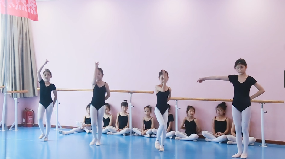 蛻變之旅：越過塵埃，做發(fā)光的自己