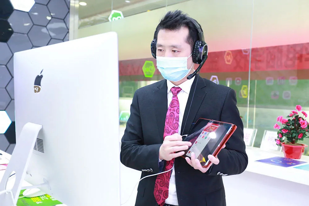 人人出彩 技能強國，新華邀你體驗工匠精神