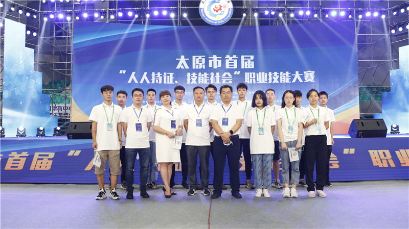 新華<a href=http://njxh.cn target=_blank class=infotextkey>專業(yè)</a>說——中國網(wǎng)民破9億，UI設(shè)計蓬勃發(fā)展！