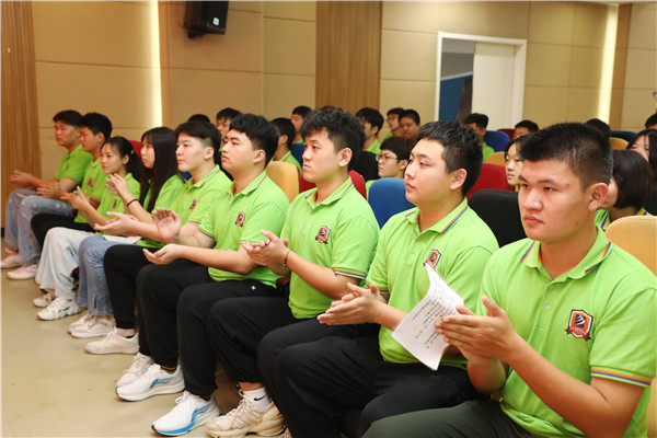 南京新華2022校企定制班開(kāi)班典禮圓滿(mǎn)落幕