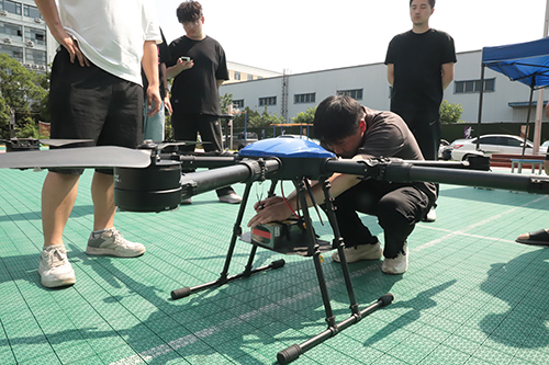 <a href=http://njxh.cn target=_blank class=infotextkey>高中</a>輟學(xué)出來學(xué)什么技能好？