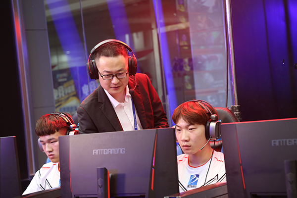 孩子愛玩游戲?qū)W什么<a href=http://njxh.cn target=_blank class=infotextkey>專業(yè)</a>比較好