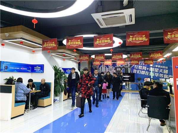 年前擇校，為啥家長(zhǎng)都來南京新華實(shí)地考察？