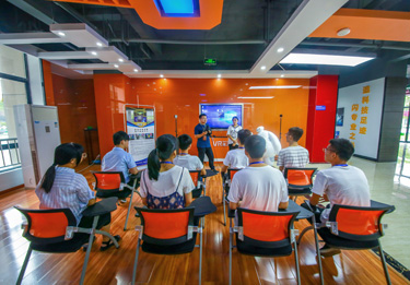 vr空間創(chuàng)意設(shè)計師